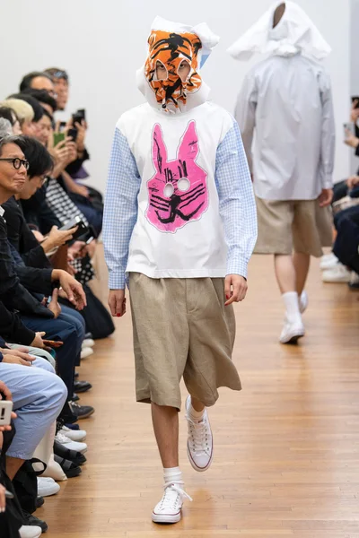 Look 38
